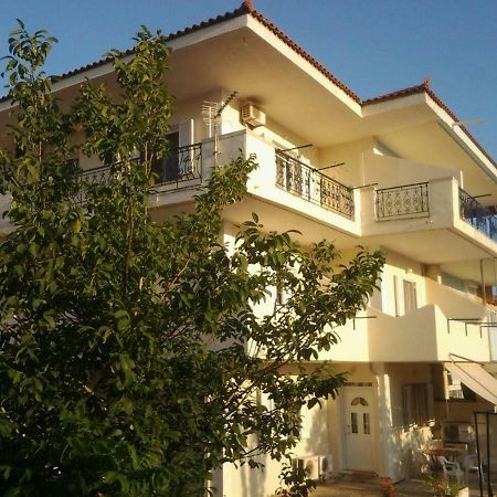 Darya Apartments Argostolion Exterior foto