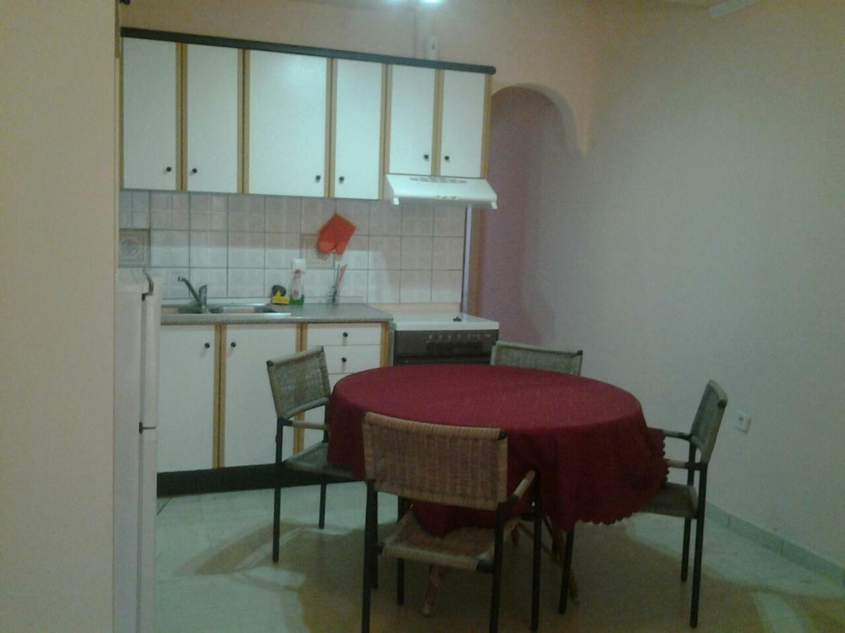 Darya Apartments Argostolion Exterior foto